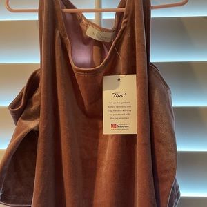 NWT My bump Luke 2:40 velvet dress